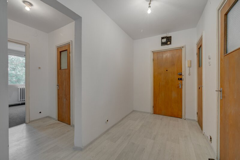 Romancierilor, Lunca Cernei, apartament 3 camere decomandat, 65 mp